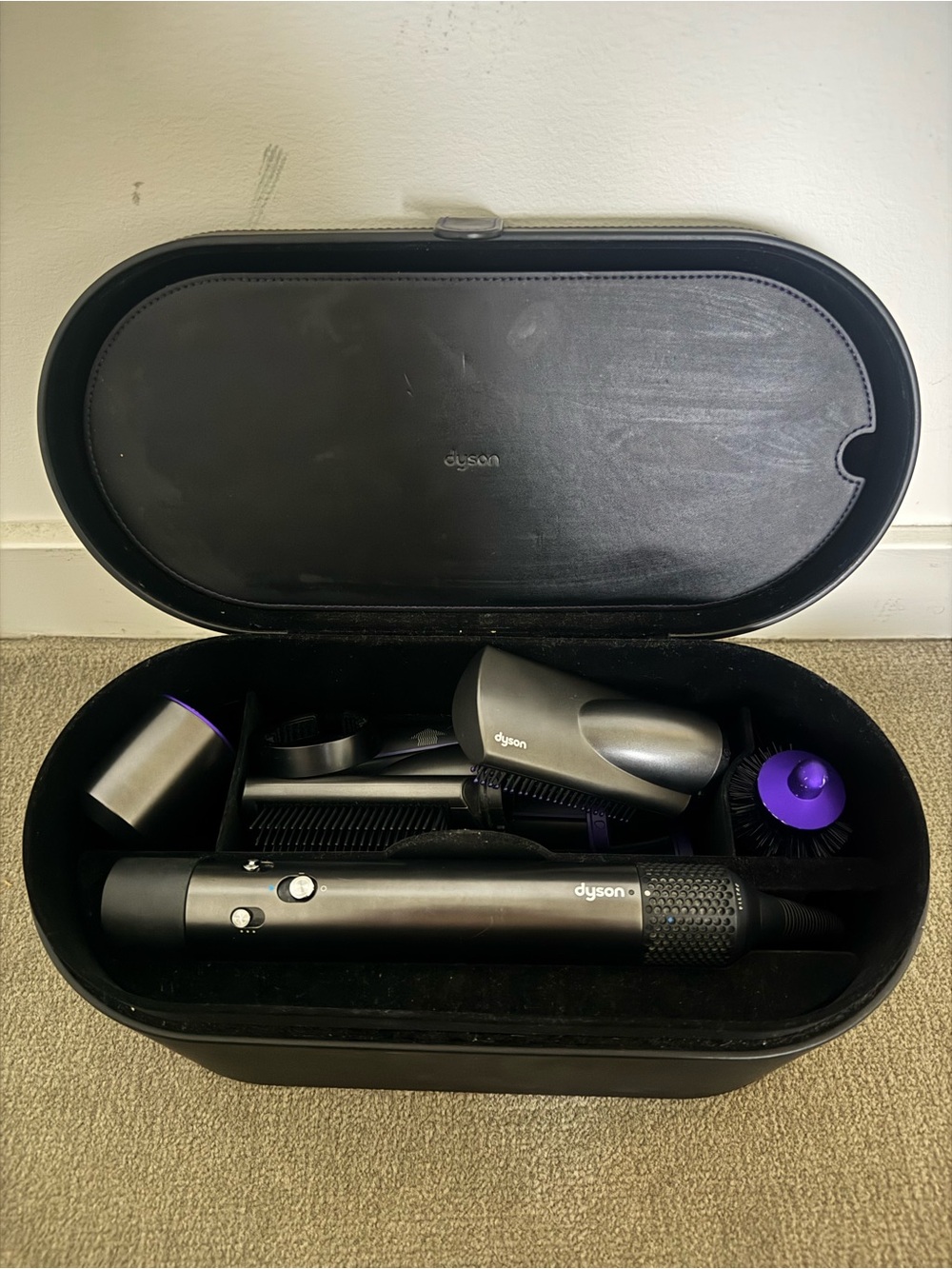1st Gen Dyson Airwrap Styling Set in Black/Purple